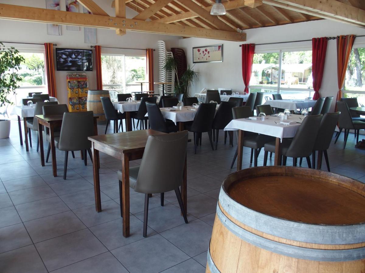 Mobil Xxl 4 - Le Domaine D'oleron Campingplatz